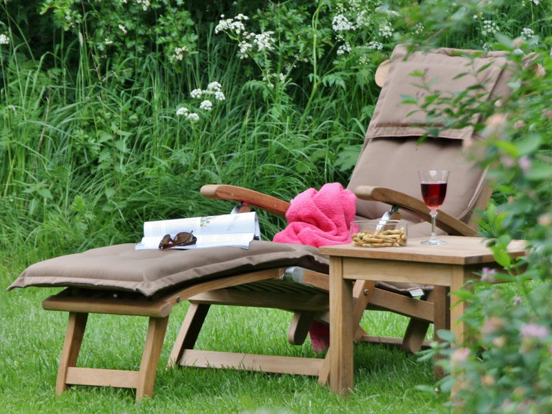 Traditional Teak Victoria deckchair