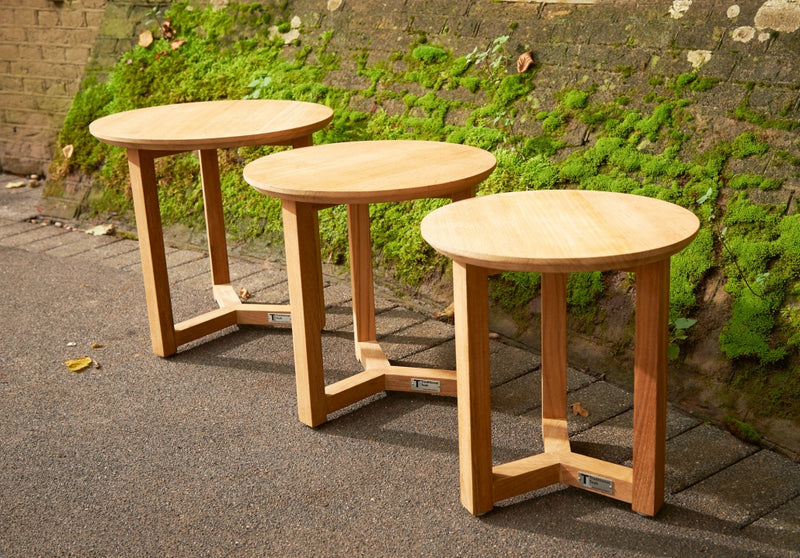 Traditional Teak Manon table, rond 35 cm.