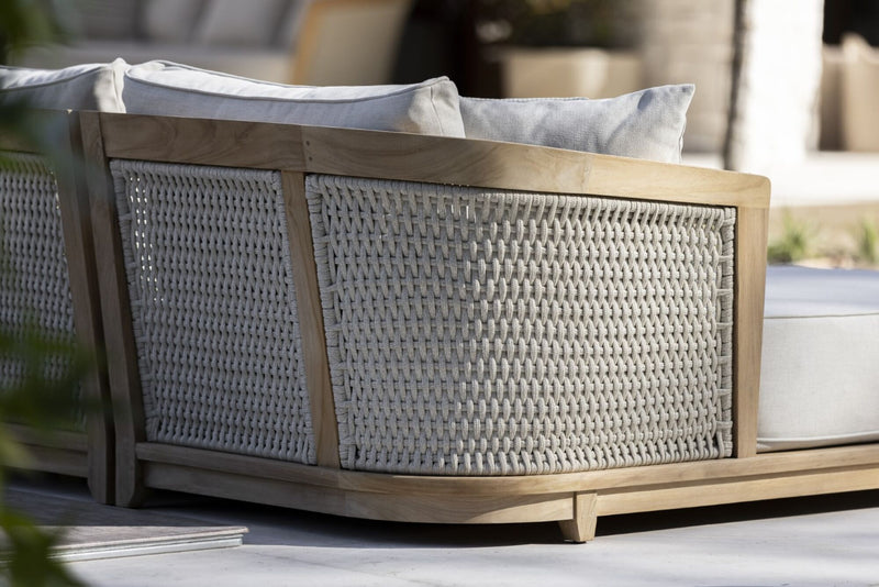 Horizon chaise lounge right